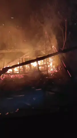 melapor kan  kandang sapi dan rumah milik bp karman ngerco krisik pudak ponorogo  telah terjadi kebakaran sekitar pukul 8 tadi 