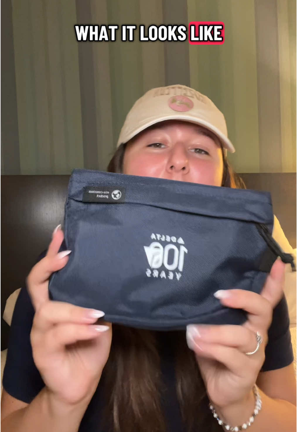 Happy 100 Years, Delta !! ✈️ @delta #delta #deltaairlines #laguardiaairport #nyc #giveaway 