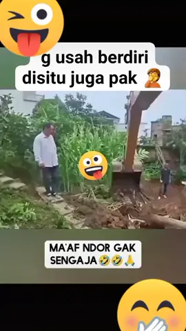 di larang ketawa