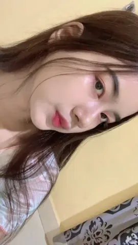 gaya andalan🥺🥳🥺🥺🤩🥺🥺🤩🥺🥺