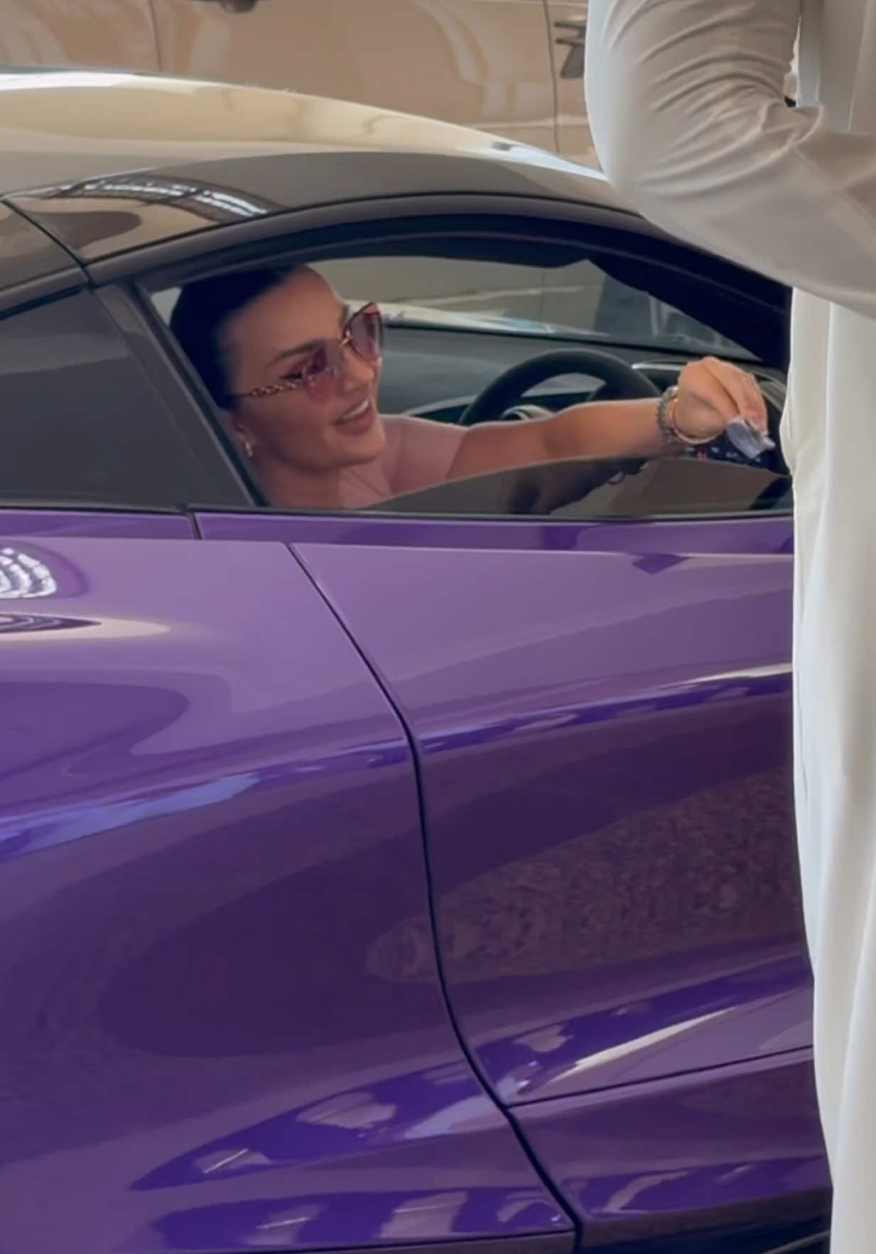 👸🏽  #bts #dubai #luxurylifestyle #supercars #viraltiktok 