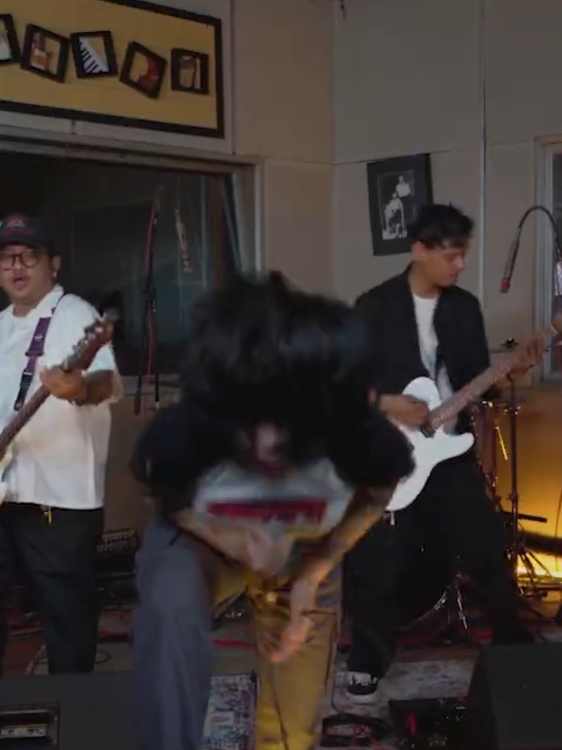 Bagusan mana guys? #stereowall #cynantiapratita #zevanaarga #alternatifrock #musikindonesia 
