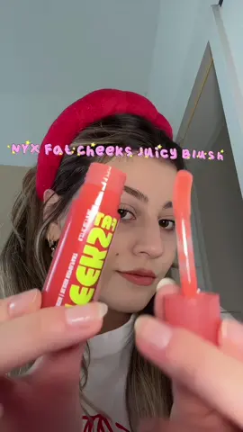 Total verliebt in dieses NYX Blush 😍 so easy zu verblenden, mega Pigment und der Applikator? Einfach ein Traum 💅  #işbirliği #trnd_fatcheeks #nyxfatcheeks #ultraliquidblush #glowobsessed @nyxcosmetics de 