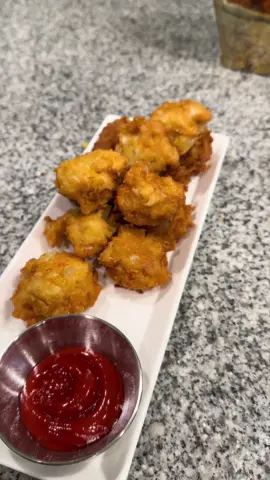 Vegan classic hush puppies 😋 my baby said they gave “real hush puppies “ like the ones we get from the restaurant 😂😂  PS. Scoop them with a ice cream scooper, mine doesn’t have a trigger so mine are not perfectly round lol  🛒  1 1/2 cup self rising corn meal 1 cup self rising flour  1 cup cream corn  3 tbsp just egg  1/2 yellow onion  #vegan #hushpuppi #hushpuppies #Foodie #foodporn   