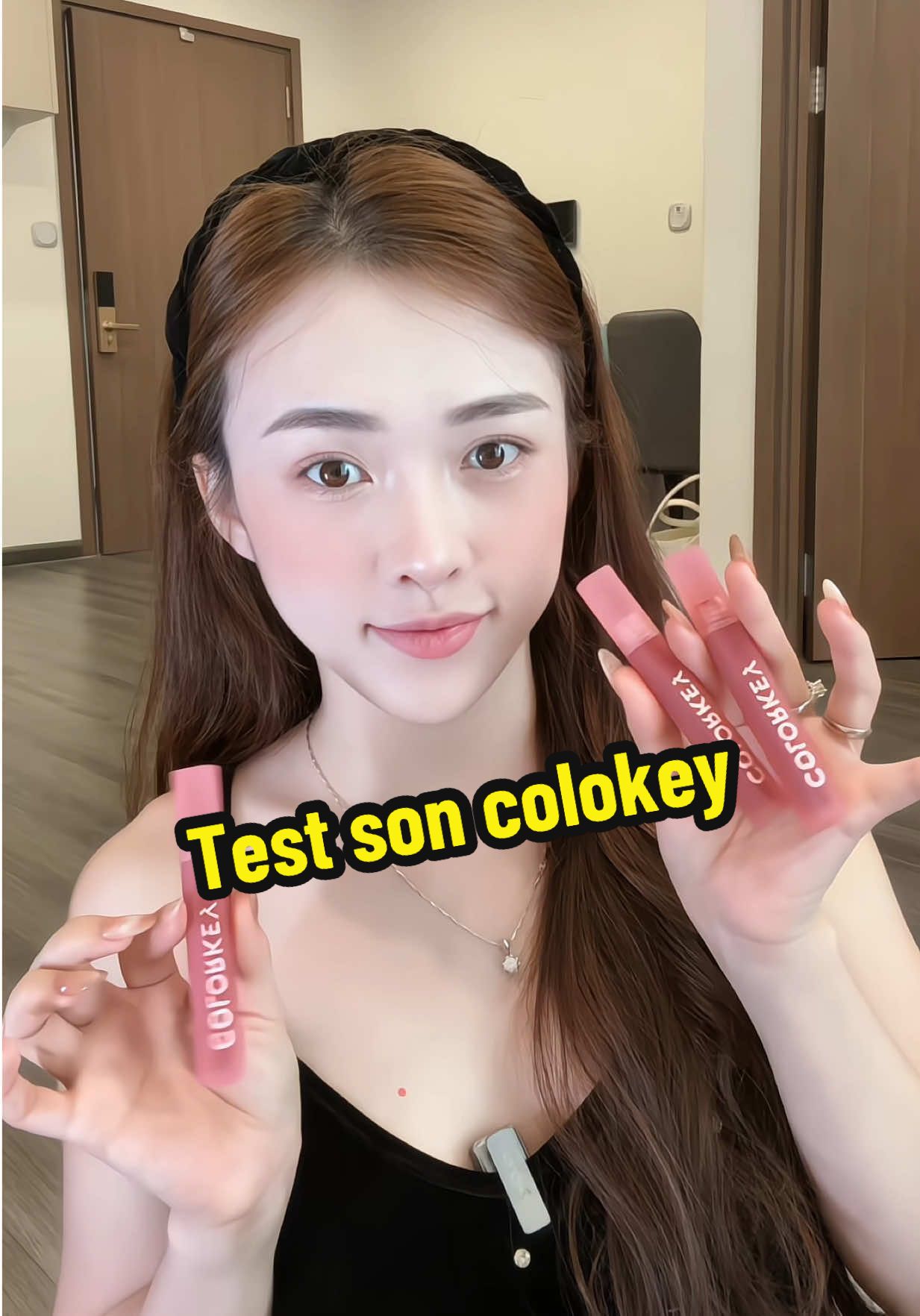 Chất son mịn ko chê được điểm nàooo 🙈 #landaulamvo 