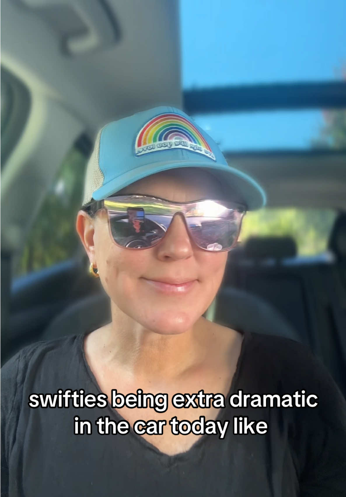 We have arrived… at the life of a showgirl!! ❤️‍🔥🧡🩵🙌🏻  #tsthelifeofashowgirl @Taylor Swift #fyp #swifties #swiftok 