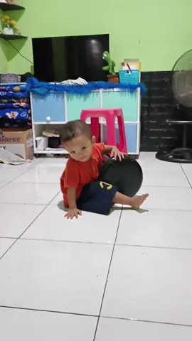 lama tidak main darbuka, ternyata masi lumayan ingat pukulan nya 😁 #@Angga131 