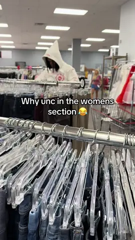 Unc deep in searching  to #fyp #thrifting #thrift #thrifted #thriftfinds 
