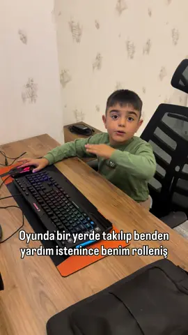 Oğlumun oyunda takıldığı yeri geçmek en büyük hobim 😂 #ümidi #türkiye #kesfetdeyiz #football #futbol 