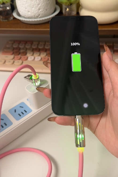 #fastcharger #charger #4in1charger #tiktokmademebuyit #foryou #fallsale #fyp #tiktokshop 