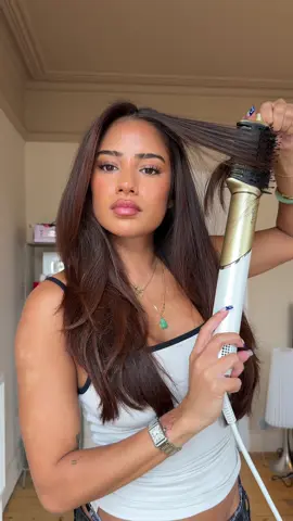 ad a weeks worth of hair styling using the @Shark Beauty UK Glam styler. I reach for this every time I wash my hair it’s so versatile so I don’t need 100 different styling tools 💋 #SharkBeautyUK #SharkGlam #GlamEffect