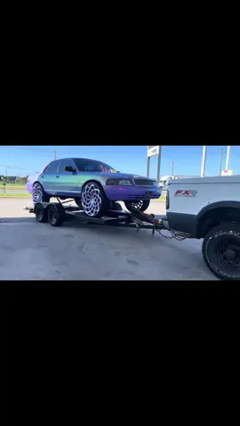 On the road! #cvbmaybach #WhipsByCvbMaybach #CrownVicBoys #cargirl #bigrims 