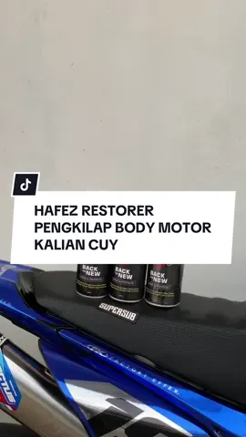 Hafez Restorer ✨ Bikin motor kamu selalu kinclong tanpa ribet! 🚀 Habis dicuci sering cepat kusam karena panas & hujan? Tenang, cukup semprot Hafez Restorer: ✅ Mengkilapkan body motor instan ✅ Hilangin jamur & noda air ✅ Lindungi dari sinar matahari & hujan Dengan perawatan simpel ini, motor kamu selalu keliatan fresh & awet kece tiap hari 🏍️💨 👉 Cek keranjang kuning sekarang biar motor makin maksimal! 🛒 #crf150 #supermoto #hafezrestorer 
