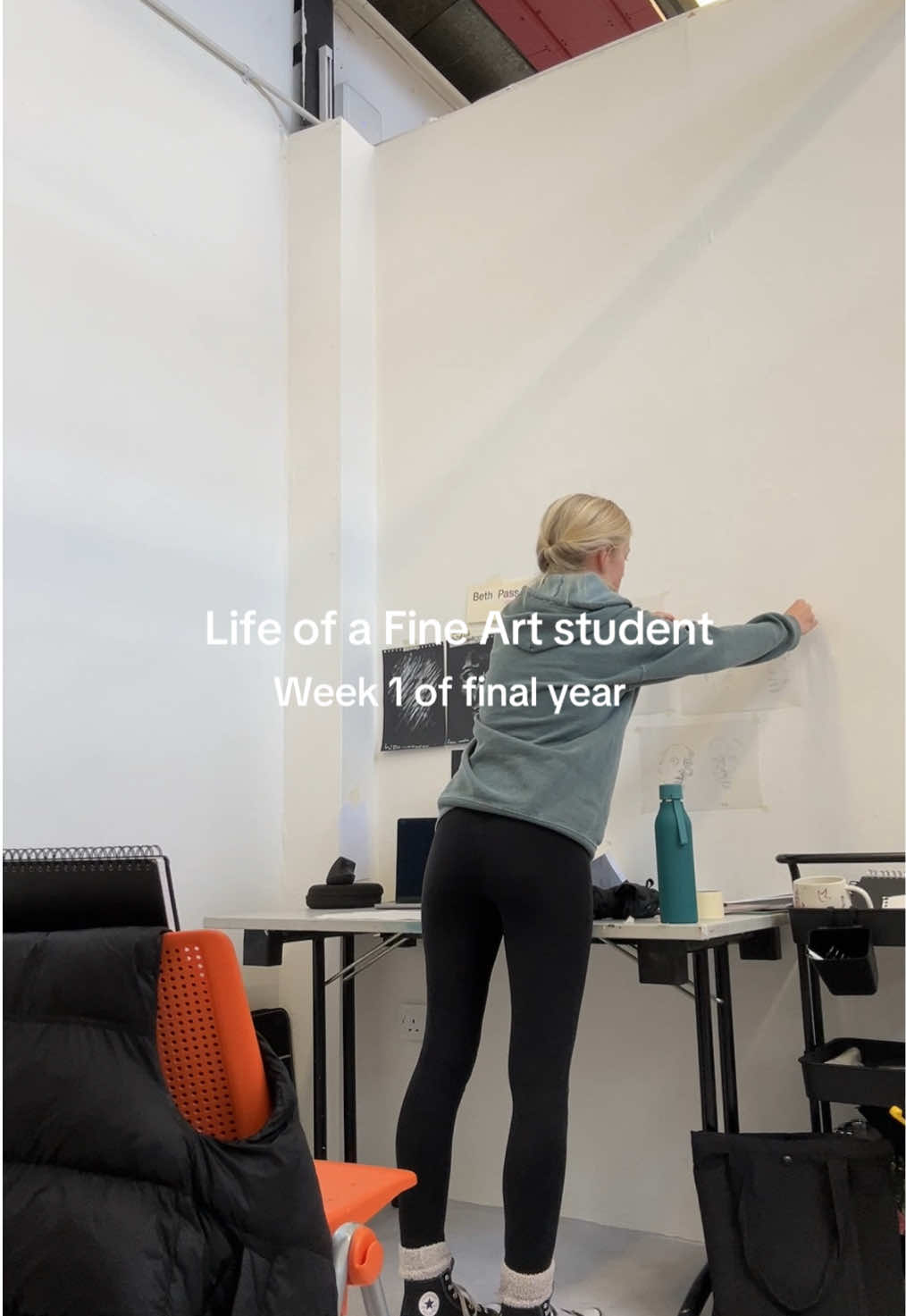 I LOVE these tracing paper drawings I did today - I was investing drawing only the shadows or the highlights of the face 😍 #fineartstudent #artschool #artstudio #artstudentlife 