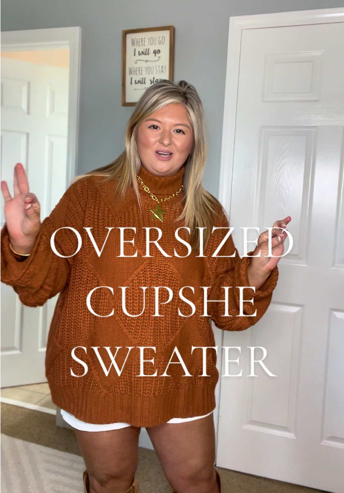 Under $40 with free shipping this one is so cute! #sweater #fallfashion #falloutfitinspo #OOTD #oversizedsweater 