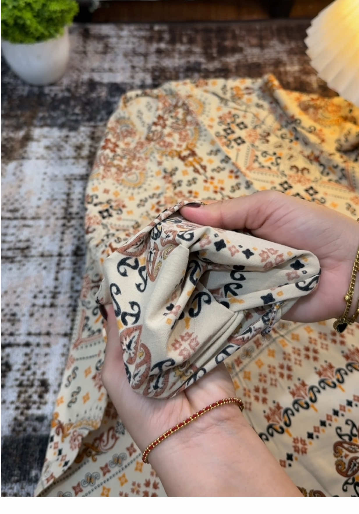 Membalas @RevanAtha03 oneset rayon adem #oneset #onesetrayon #onesetadem 