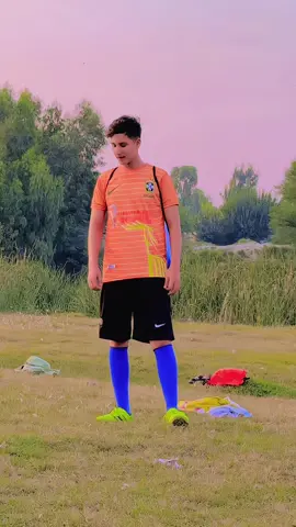 Player Name ….? #balkata #foryoupage❤️❤️ #shabqadar #footbal #creatorsearchinsights2024 @❤️TAHI KOR FC❤️ @◦•●◉✿N FC✿◉●•◦ @malik__waqas____nx @TaMJeEd khan 5 @⚔️𝙈𝙎𝙆 𝙇𝙄𝙑𝙀⚔️ 