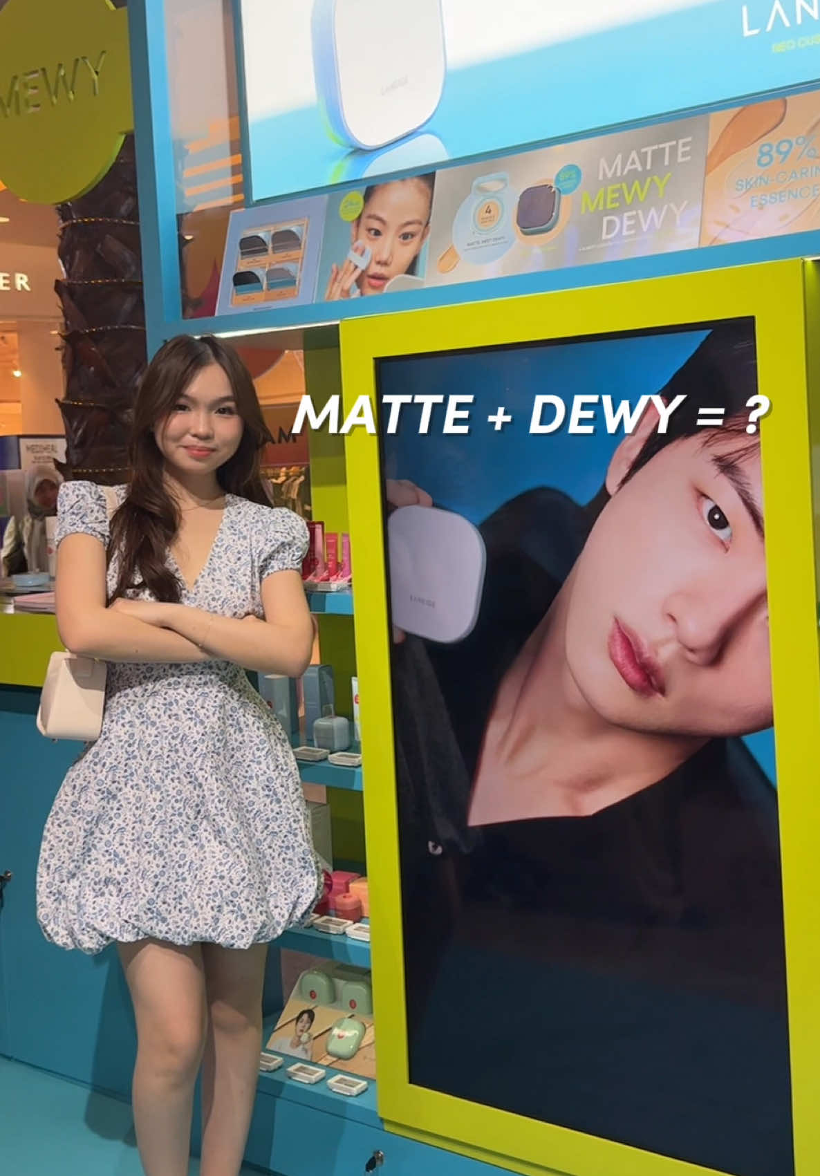 kalo bisa dua-duanya, why not🤫 be the first to try @Laneige Indonesia Official ‘s Mewy Cushion sampai tgl 5 Oct ini aja di @Sociolla K-beautyland🤍 