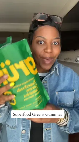 Did you eat your greens today?!!! . . . . . . . . #gruns #superfoodgummies #wellness #vitamins #supplements 