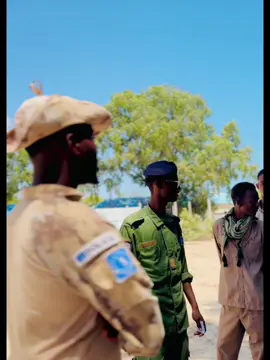 Gumeysi ha yeelina 🫡👮🏾‍♂️✊🏽 #mu_somali🇸🇴 #somalitiktok12🇸🇴 #foryoupage 