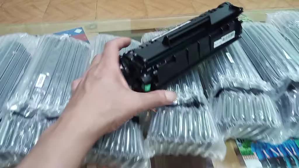 hộp mực máy in canon 2900, hàng có lắp đổ mực , chất lượng in đẹp . chuẩn 2k trang in  