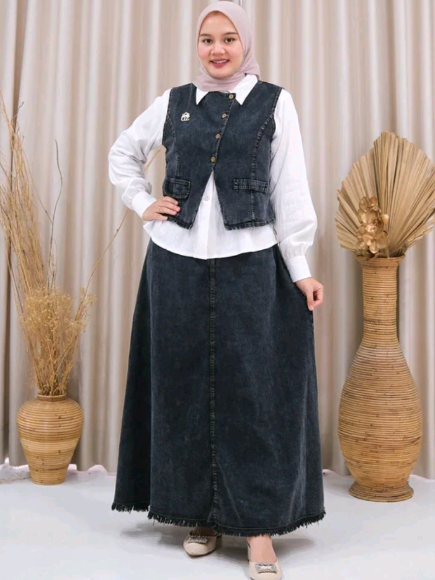 Muat dari BB 40-85 kg.  #oneset #setelanwanita #OOTD #outfit #daily 