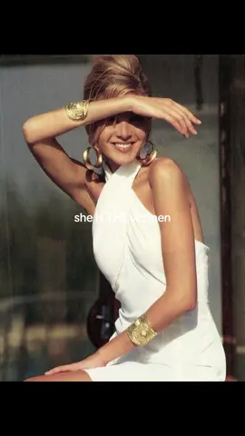 📸#fy#fyp#viral#itgirl#thatgirl#italianwoman#elegant 