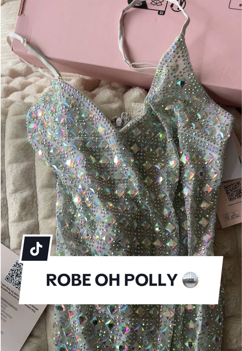 Voilà la robe que j’avais prévue pour ma soirée mais qui est arrivée en retard 🥹🪩 #discoparty #discochic #discodress @Oh Polly 