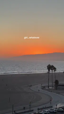 Blessed to call this place home 🫶🏼🌅 #girlwhatever #losangeleslife #santamonica 