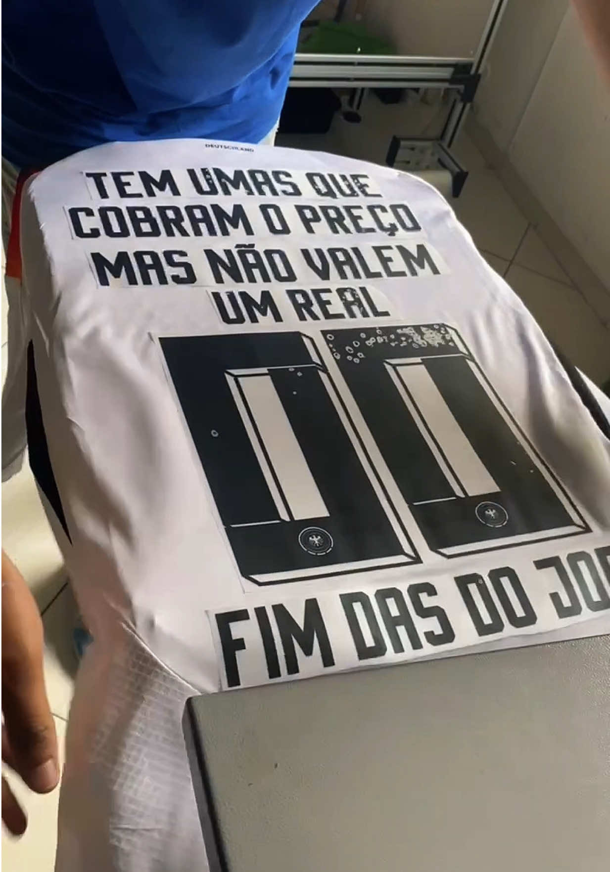 Tem umas que cobram o preço mas não valem 1 real 🎰  #camisadetime #camisadefutebol #fy 