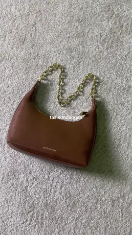 tas kondangan wanita #taskondanganwanita #taskondangan #tasbahuwanita #shoulderbag #mossdoom 