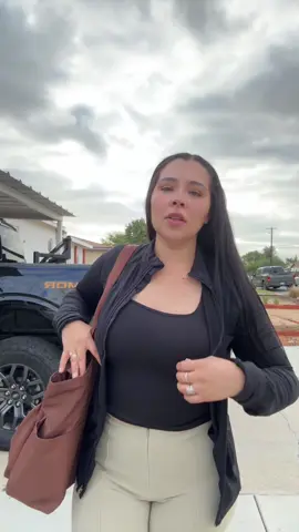 Fall is here I’m in love with this weather 🍂 the clouds are paid actors ♥️ #fallootdinspo#thriftedootd#latinastiktok 