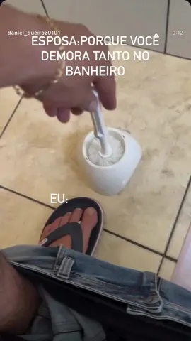 O miserável do carro é turbo kkkk