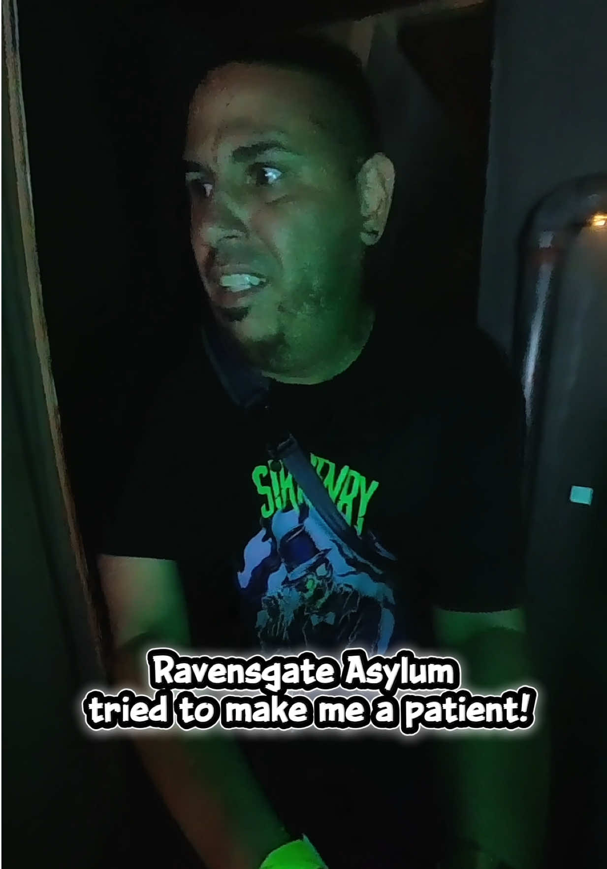 Ravensgate Asylum @Sir Henry’s Haunted Trail tried to make me a patient! Luckily I got out but let me tell you this is a top 3 haunt this season! #spookyseason #sirhenryshauntedtrail #haunts #hauntedhouse #plantcity 