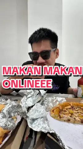 @Pizza Hut Indonesia pizza dlu gess tuna melt andalan #pizzalover #pizzahut #tunamelt #fyp #fypシ゚ 