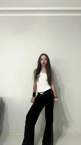 Lets gøøøoo🤪😁😍#keşfet #explore #keşfetteyizzz #dance #fyppppppppppppppppppppppp 