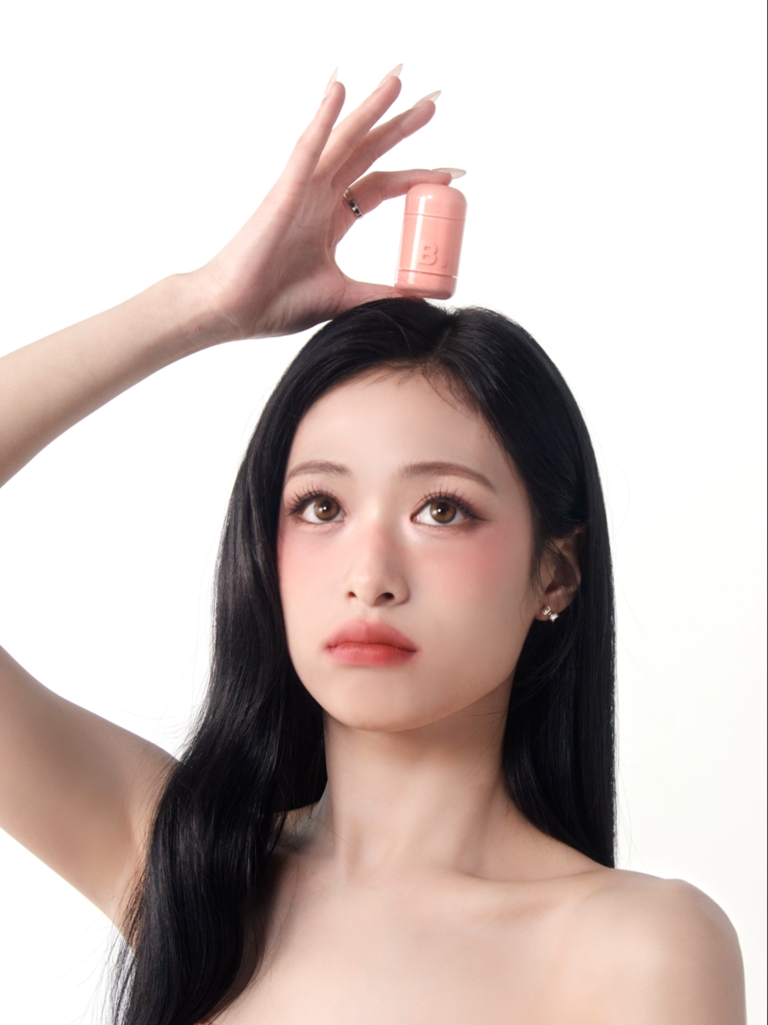 From subtle flush to main character energy 💖 AHYEON shows us how it’s done 💄  Product Info.  💖 AHYEON's Cheek → Peach Mousse 💖 AHYEON's Lip → Cream Coral #BABYMONSTER #BanilaCo #Romanticblushlipandcheek #kbeauty