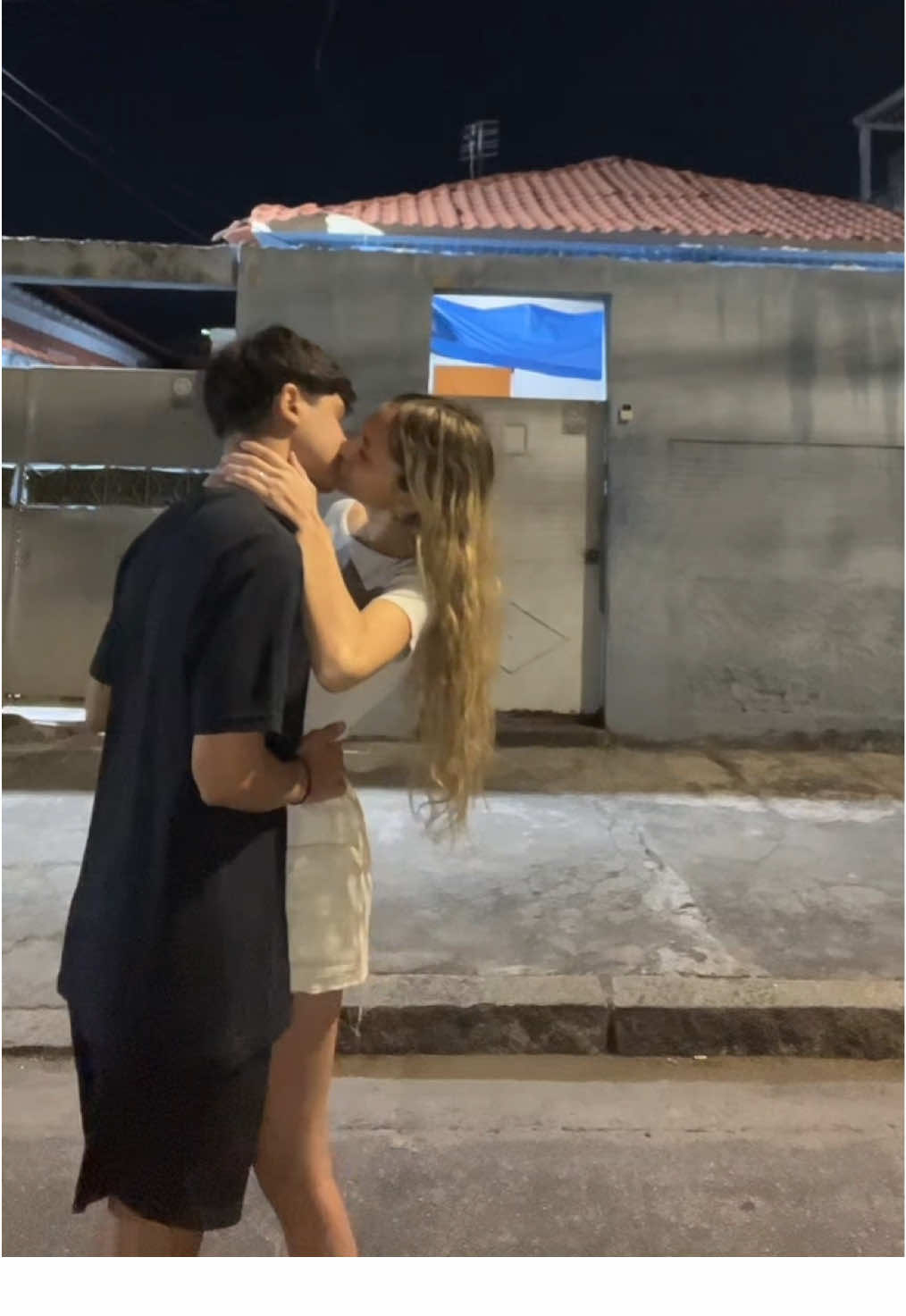 postando dnv pq o ttk excluiu o outro vídeo (não tem nada demais no vídeo, somos adultos e isso é só uma trend!!!)