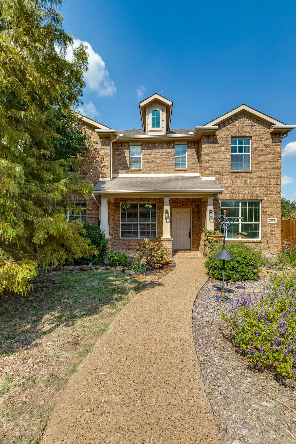2394 Maserati Dr, Frisco, TX 75033  So much room for activities!!  (3,315 sqft to be exact) 5 bedrooms⼁2.5 bathrooms⼁2 car garage $579,999 DM us for a private showing!! WHY WE LOVE THIS HOME: 🌞Corner Lot = tons of natural light! ♟️Game room 🍿Media room ✨NEW LVP flooring  🦋NWF Certified Wildlife Habitat (calling all birdwatchers)  🪻Raised beds + irrigation system  WHY WE LOVE THIS NEIGHBORHOOD: 🍎Top rated schools in walking distance 🥬10 mins to HEB  🎢5 mins to the new Universal Kids Park  🏝️Resort style amenities (2 POOLS, Parks, etc) 📥 DM us for more details or to schedule a private showing!! Listed by Kaitlynn Keller | Dwellinc Realty MLS #21068796 . . . . . #homeforsale #forsale #friscohomesforsale #cutehome 