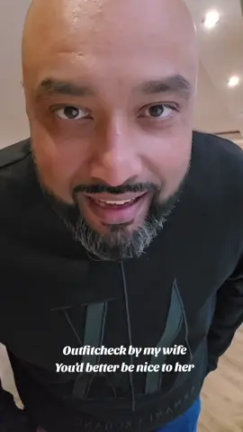 Date night outfitcheck... Wanneer hij het niet kon laten om deze outfitcheck samen te doen. We zijn hier echt niet goed in samen. Blouse @@panterstore.nl Rok@Mango Laarzen @asos #couplestiktok #couplegoals #outfitcheck #hindoestaans #matchingoutfit 