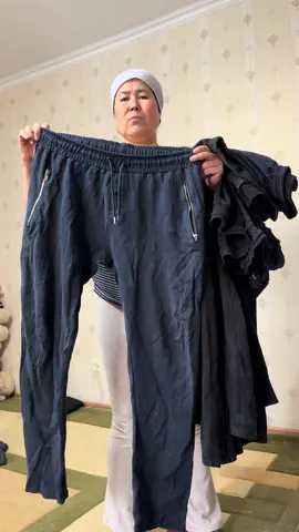 Скидка 🚨 Куртки от 500 тг до 2500 Остальные вещи от 100 тг до 1000 тг Астанакз комиссионка  Кордай 97жк кернай Цокольный этаж магазин комиссионка  87077868972 Каждый день 10:00 до 20:00 #xit #xiaomi #казахстан #комиссионка #astana      