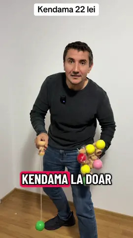 Tu încă nu vinzi kendama? Plasează o comandă pe bazarulonline.ro și profitul este garantat. #bazarulonline #kendama 
