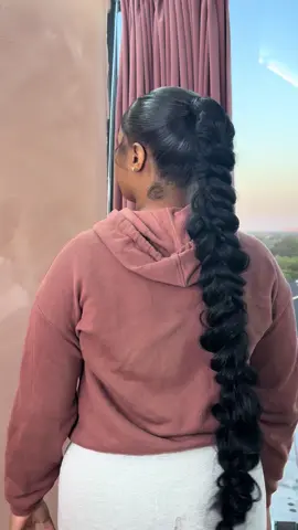 tried a new ponytail style 😍 