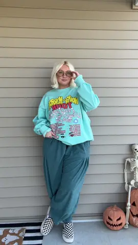 It’s October 3rd.  #midsizefashion #outfitinspo #OOTD #spookyseason 