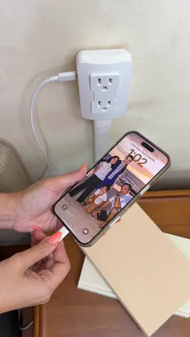 🔗In Bio! All In One Power Hub 🔌 🪫. Extend reach to hard to access outlets with this electric extender 🤍 #amazonhome #homeimprovement #convenient #amazongadget #outletextender 