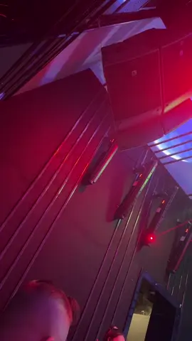 不来不醉，不醉不来，来了必醉，醉了还来…