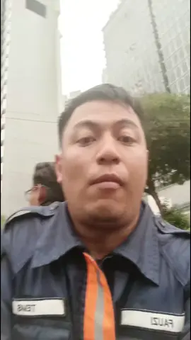 standby medic perhimpunan di kedutaan Amerika.... now rest bsok smbung lgi... 