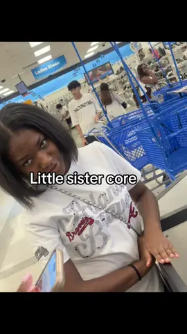 check on big sisters we are not ok!! 😂😂😂#fyp #littlesister 