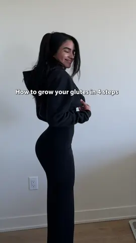 No gatekeeping 4 steps to grow that peach 🍑💅 Gym fit: @AYBL  Protein Powder: @ehplabs  Code: “MADYY” to save some $$ #glutes #GymTok #beforeafter #gain 