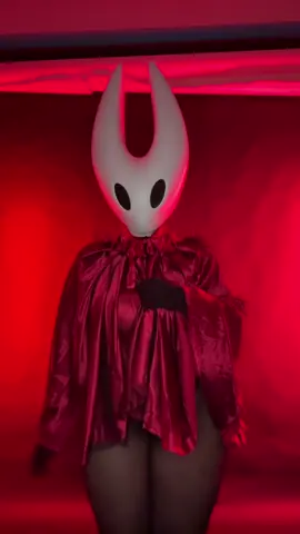 I’m not flexible enough to do this trend lol #hornet #hollowknight #silksong 